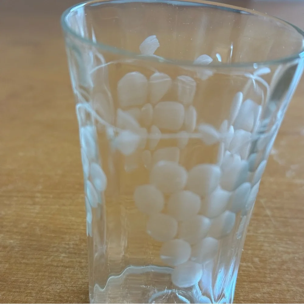 Vintage clear, glass etched grapes,‎ shot glass